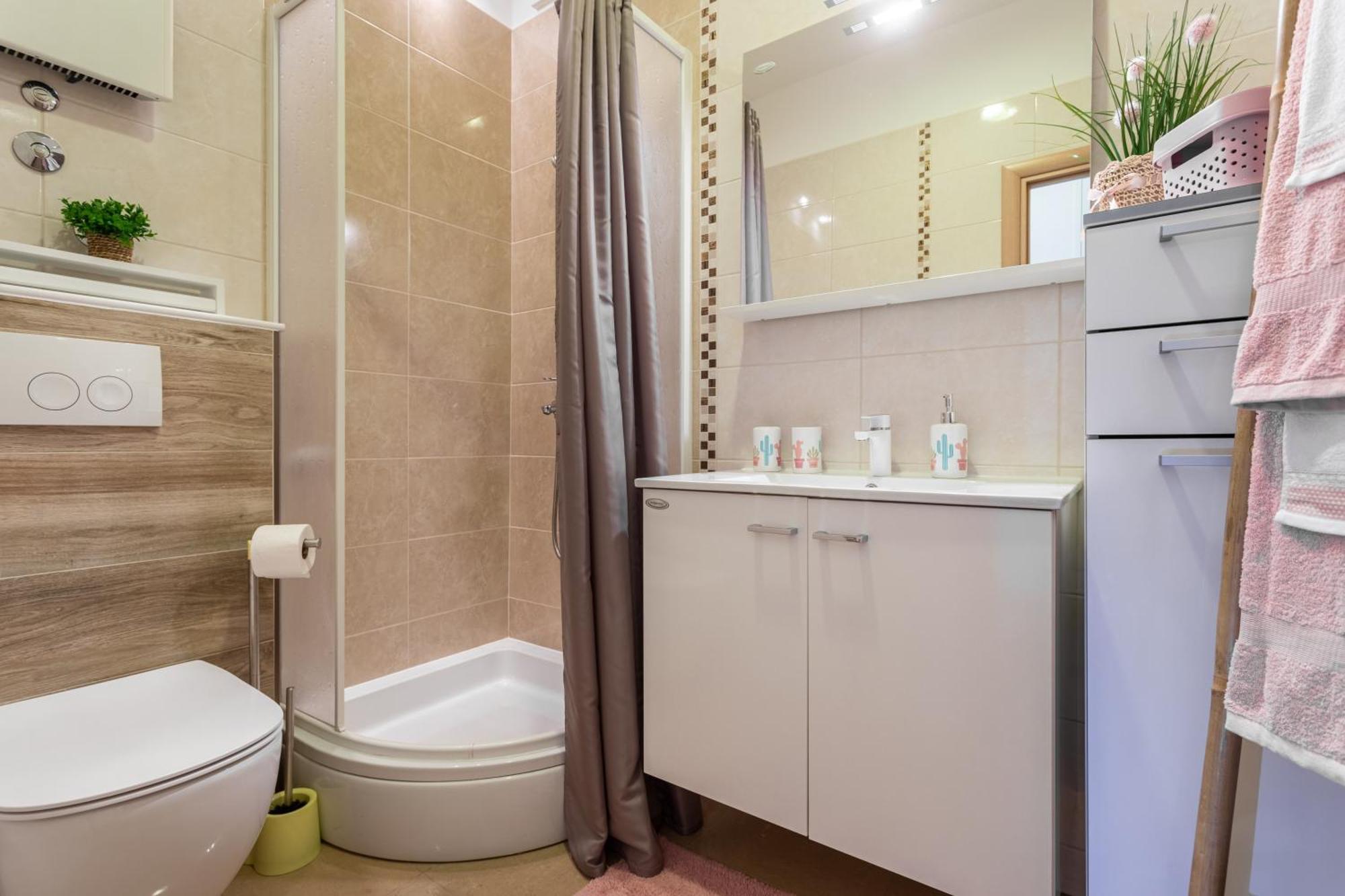 מאלינסקה Apartment Marangunija מראה חיצוני תמונה